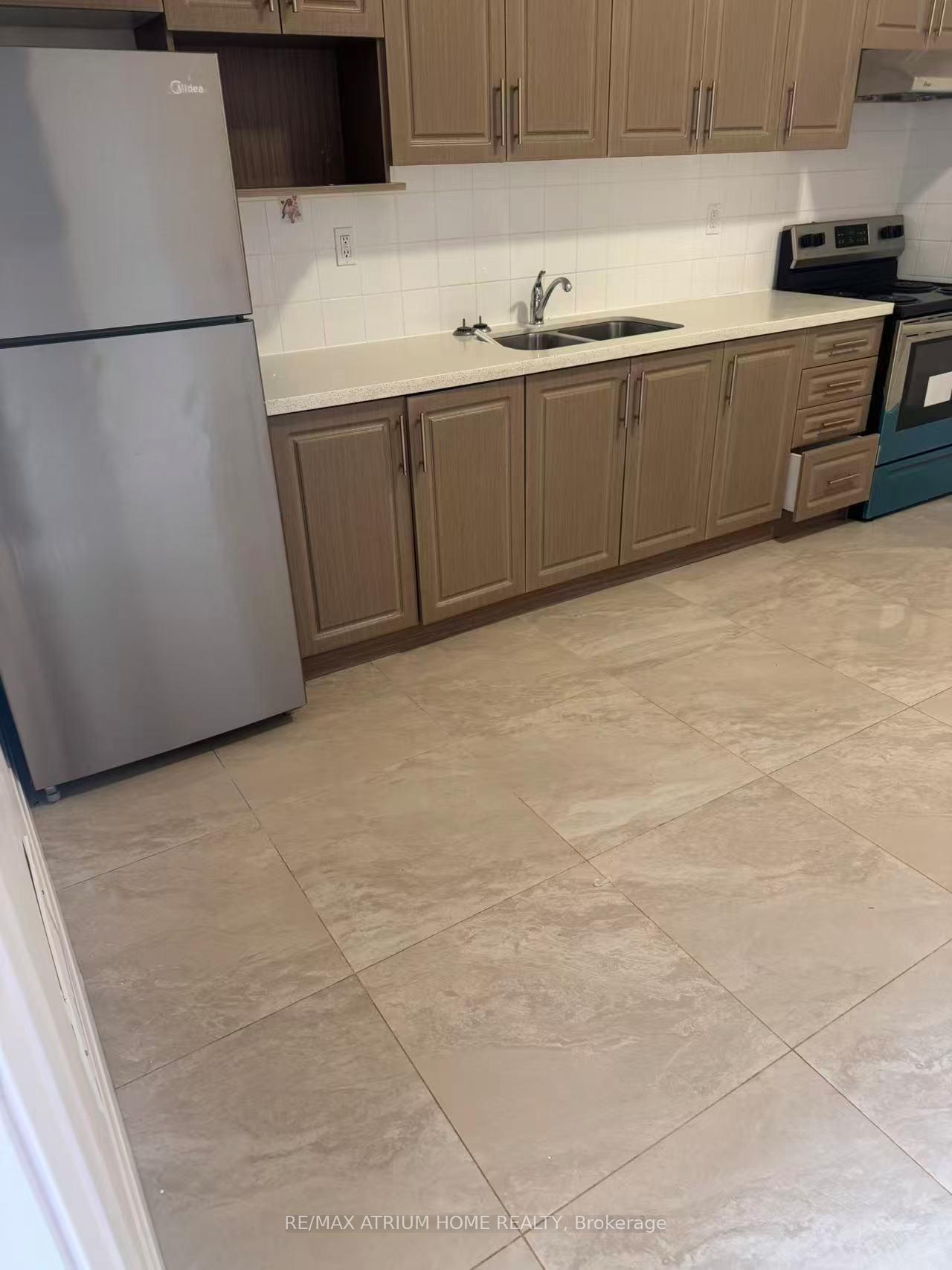 410-spadina-avenue-toronto-toronto-ontario-c13576308