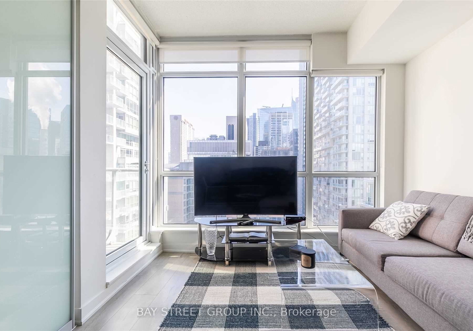 30-nelson-street-e-toronto-toronto-ontario-c13576374