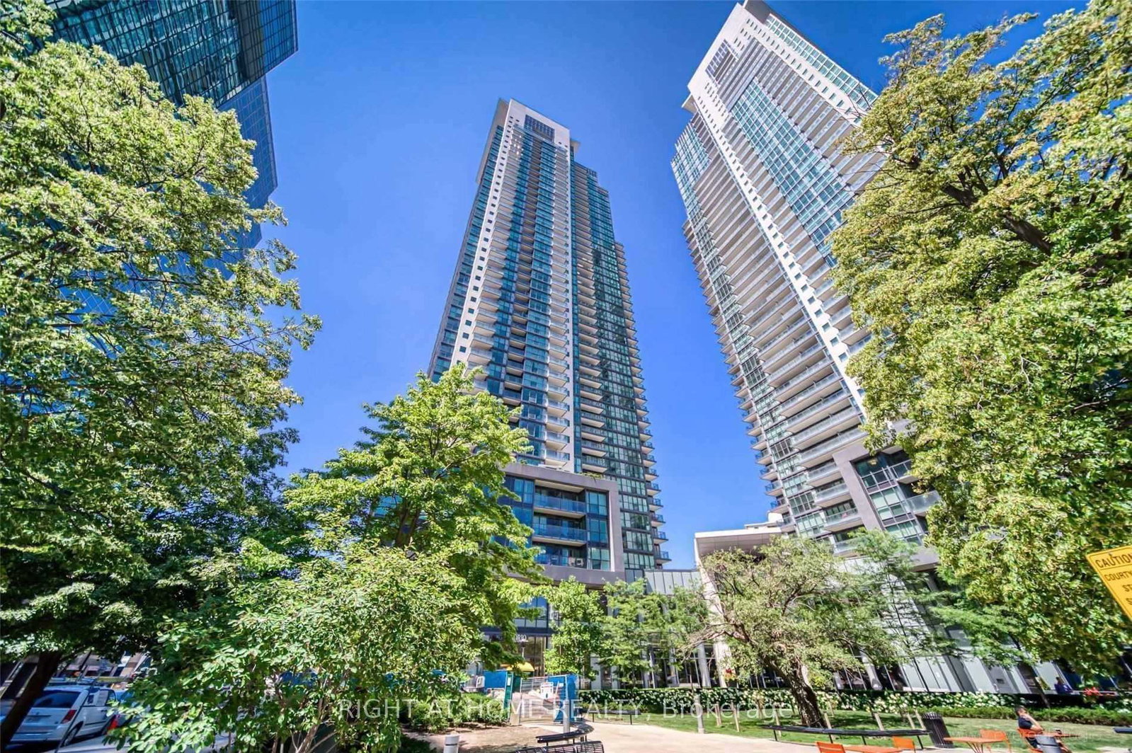 5168-yonge-street-toronto-toronto-ontario-c13576582