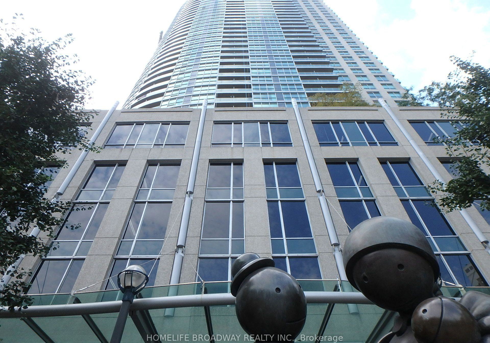 18-yonge-street-toronto-toronto-ontario-c13576634