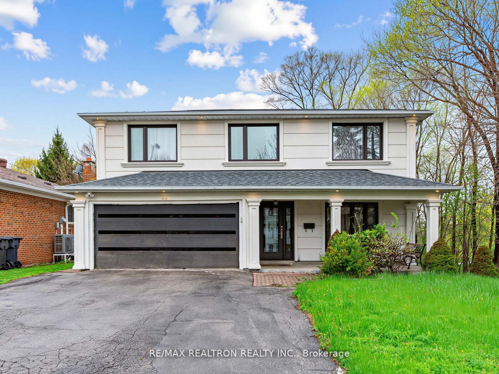 44-pineway-boulevard-w-toronto-north-york-ontario-c13578710