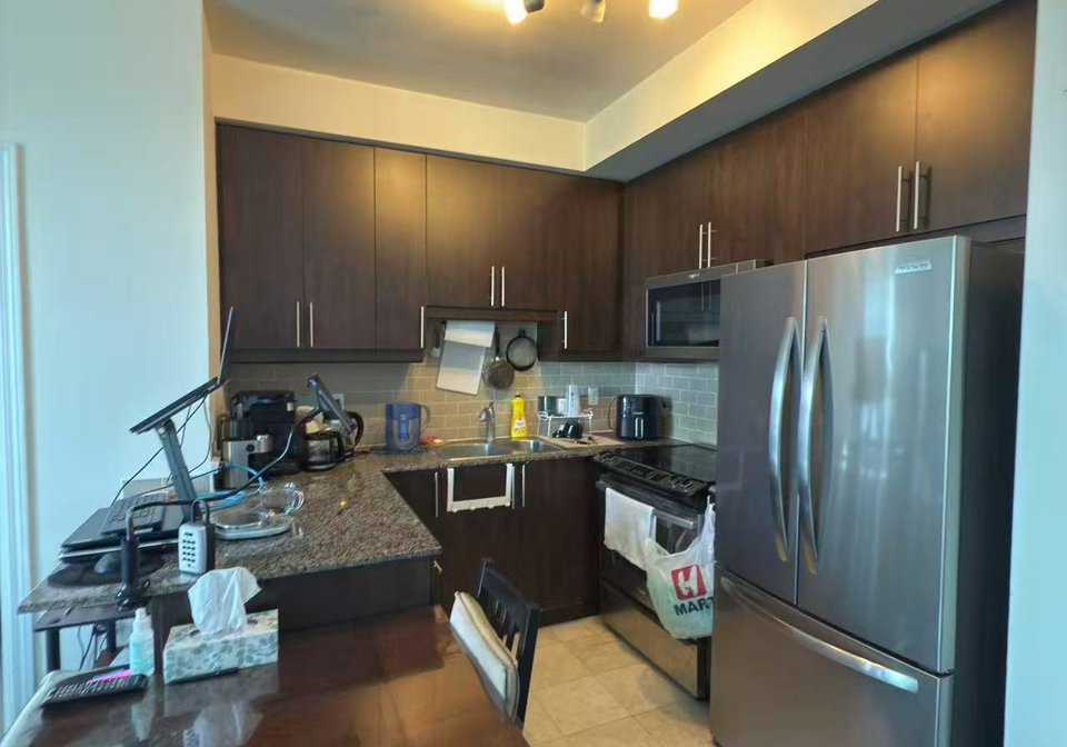 18-holmes-avenue-toronto-north-york-ontario-c13578866