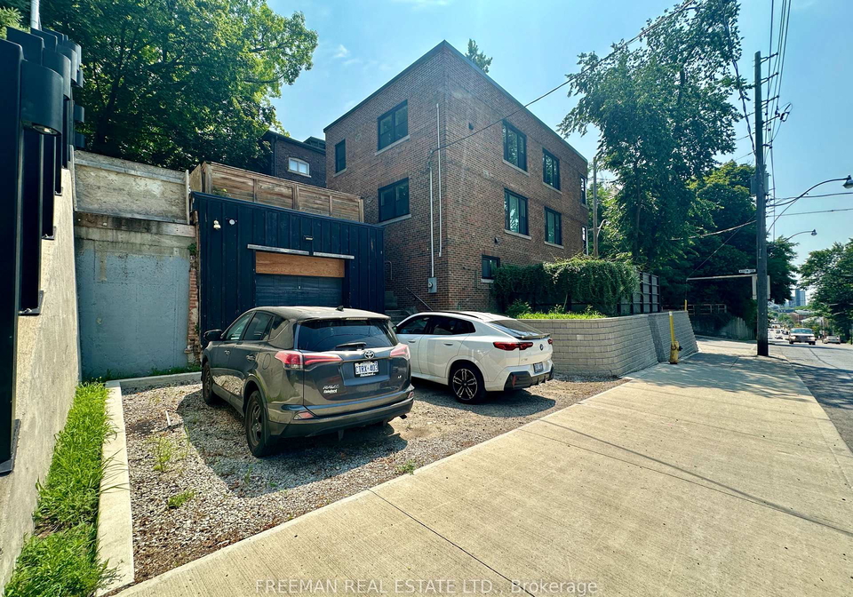 6austin-terrace-toronto-toronto-ontario-c13578976