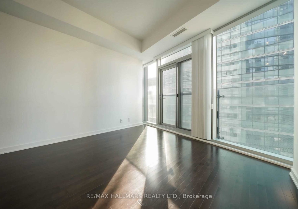 14-york-street-toronto-toronto-ontario-c13579076