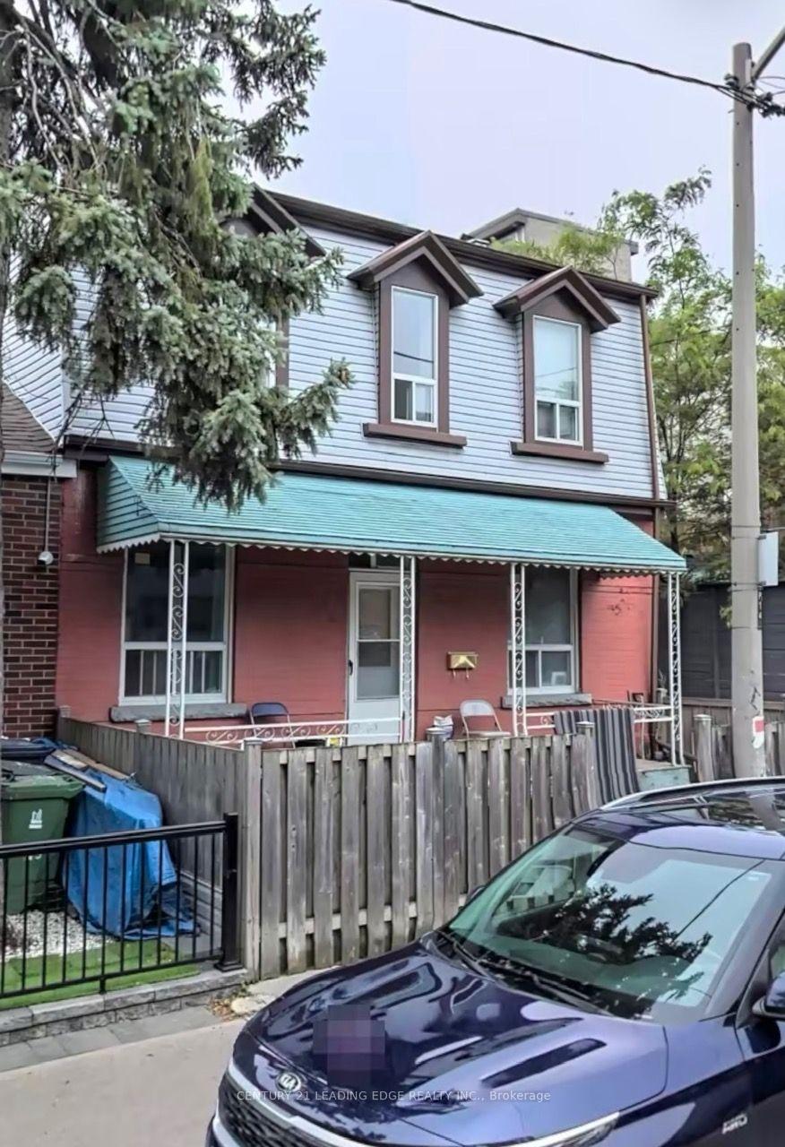 30-huron-street-toronto-toronto-ontario-c13579346