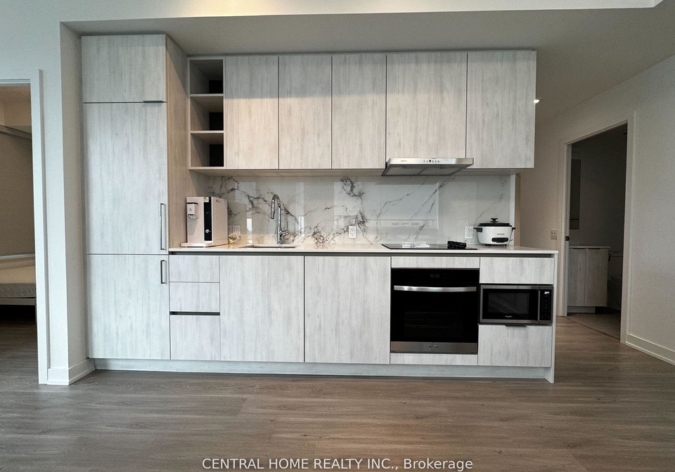 8-wellesley-street-w-toronto-toronto-ontario-c13579356