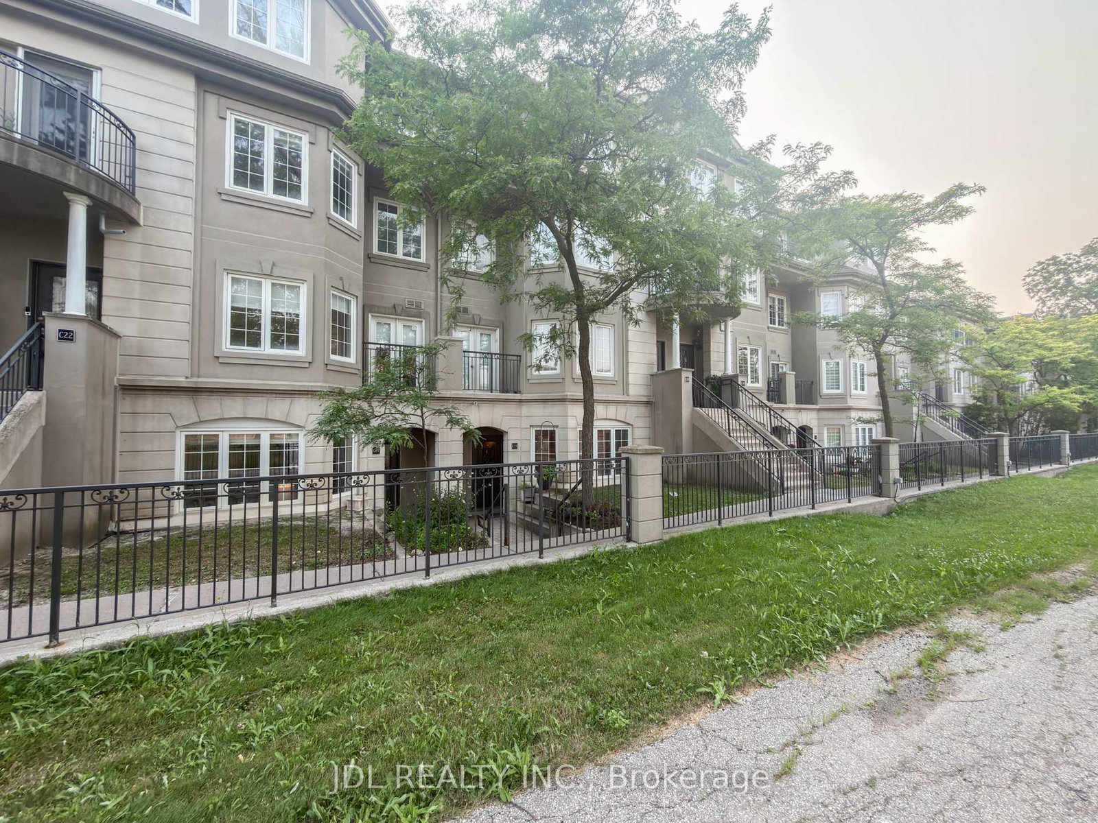 108-finch-avenue-w-toronto-toronto-ontario-c13579872