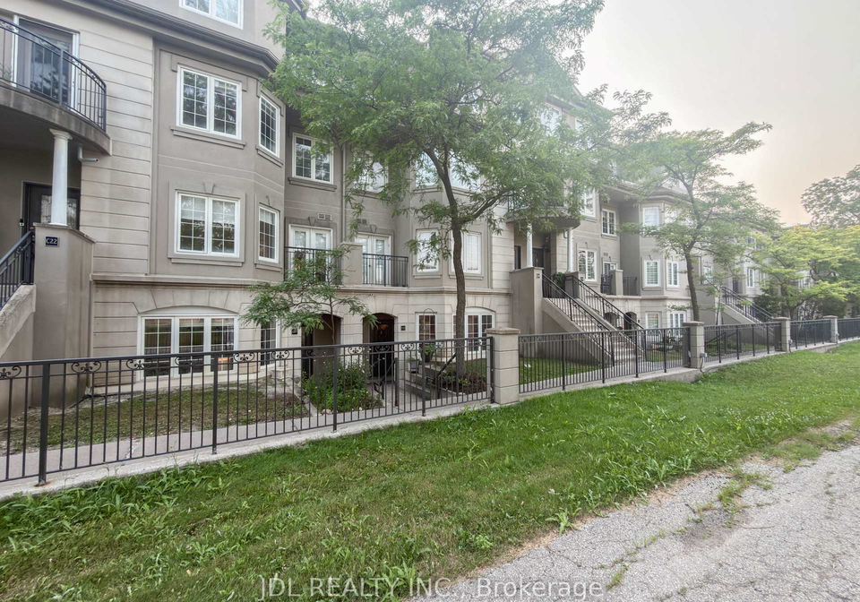 108-finch-avenue-w-toronto-toronto-ontario-c13579872