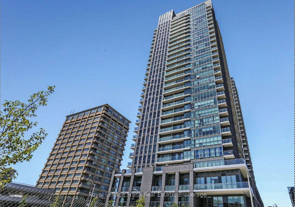 2-sonic-way-toronto-east-york-ontario-c13579896