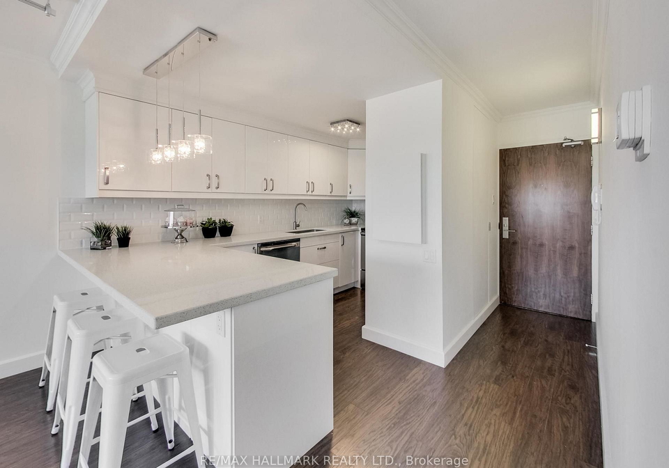 914-yonge-street-toronto-toronto-ontario-c13579900