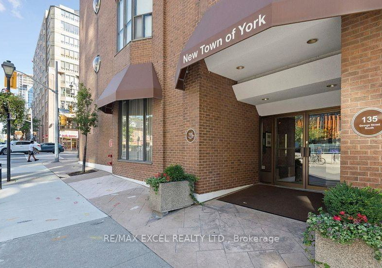 135-george-street-s-toronto-toronto-ontario-c13579938