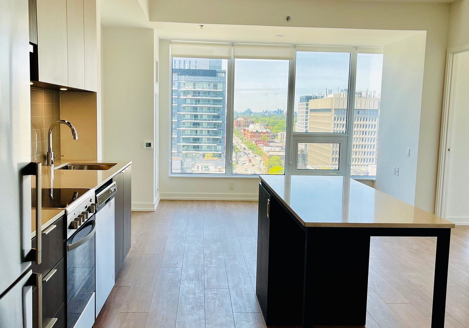 203-college-street-toronto-toronto-ontario-c13579942