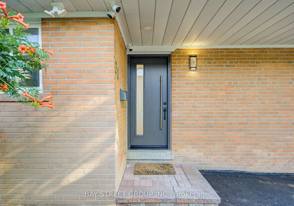 60-warner-avenue-toronto-north-york-ontario-c13579970