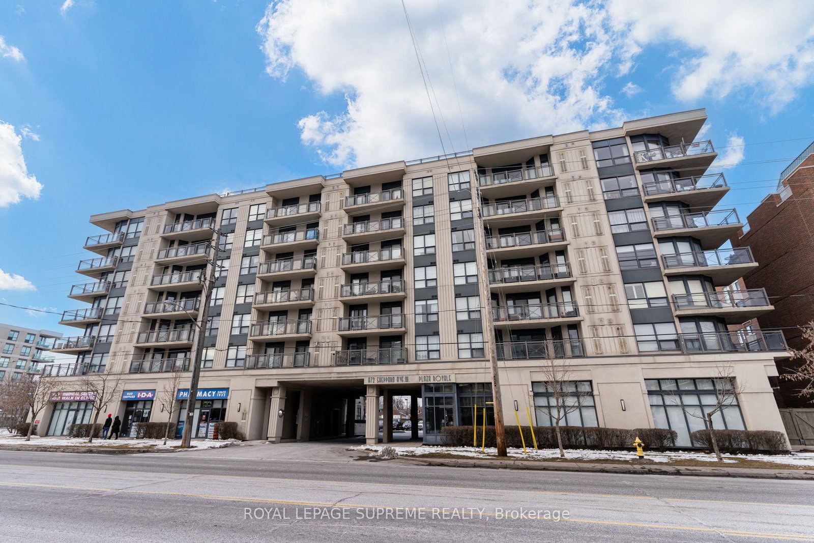 872-sheppard-avenue-w-toronto-toronto-ontario-c13580124