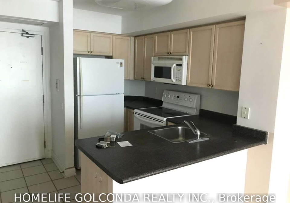 28-harrison-garden-boulevard-toronto-north-york-ontario-c13580236