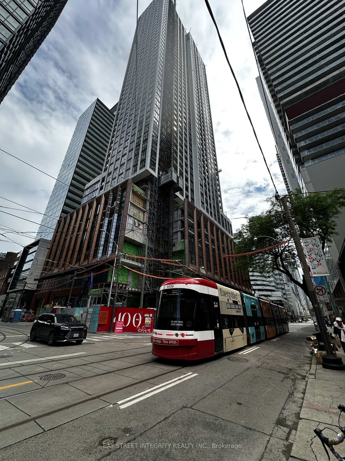 400-king-street-w-toronto-toronto-ontario-c13580392
