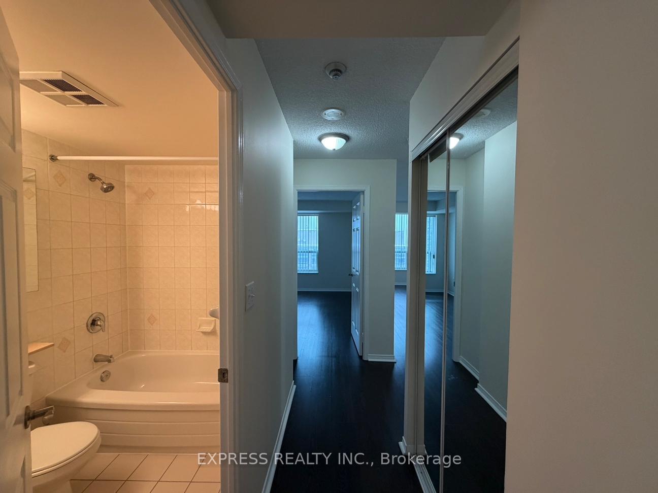 29-pemberton-avenue-toronto-north-york-ontario-c13580494