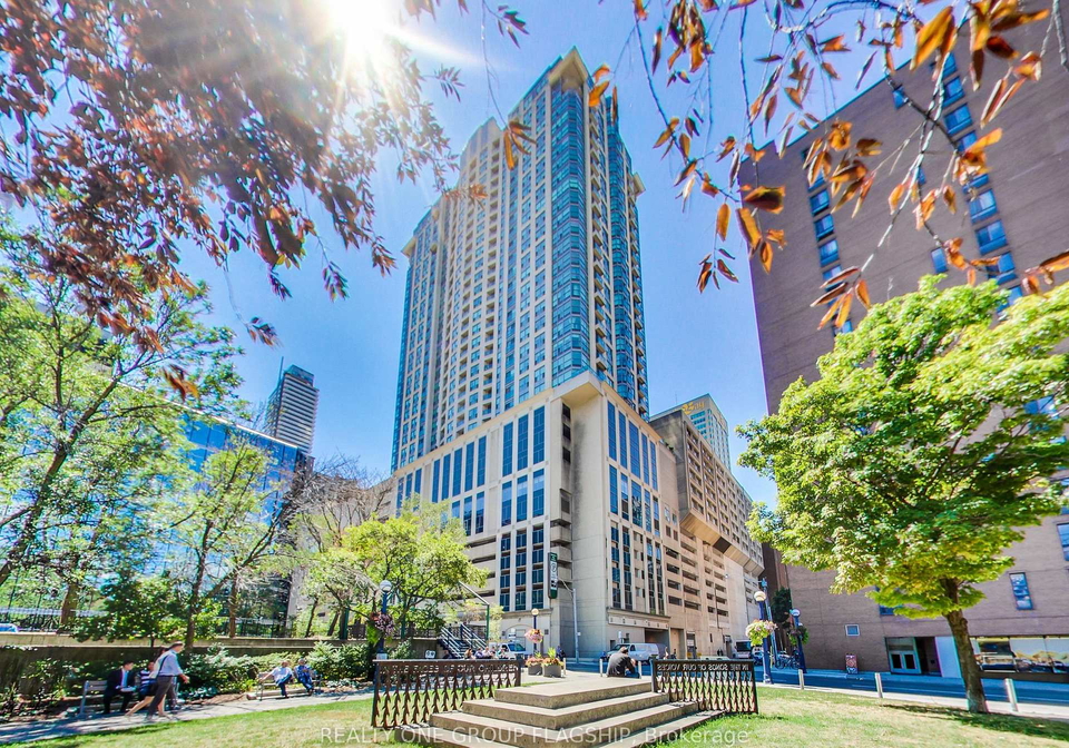 8-park-road-toronto-toronto-ontario-c13580544