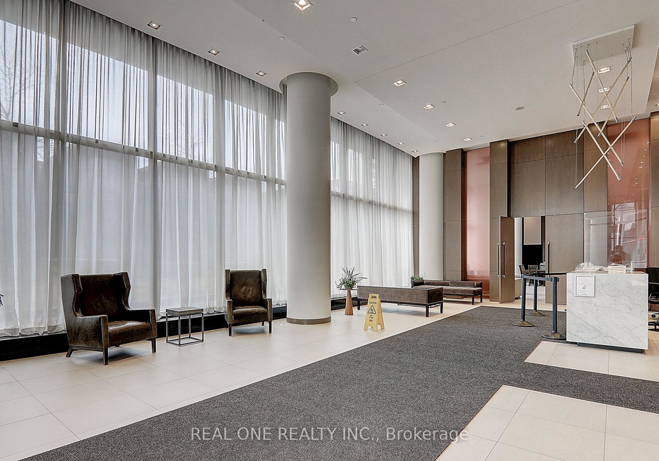 121-mcmahon-drive-toronto-north-york-ontario-c13580558