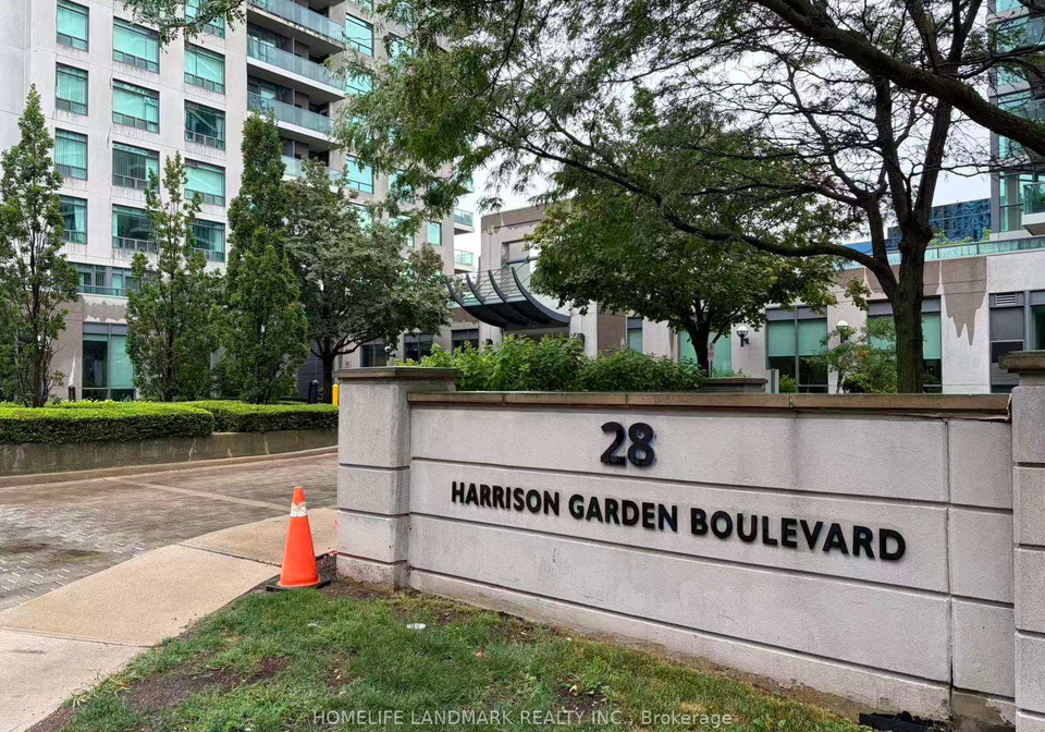 28-e-harrison-garden-boulevard-e-toronto-north-york-ontario-c13580748
