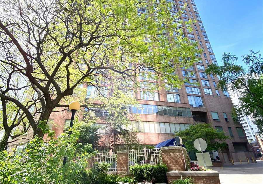 44-st-joseph-street-toronto-toronto-ontario-c13580766