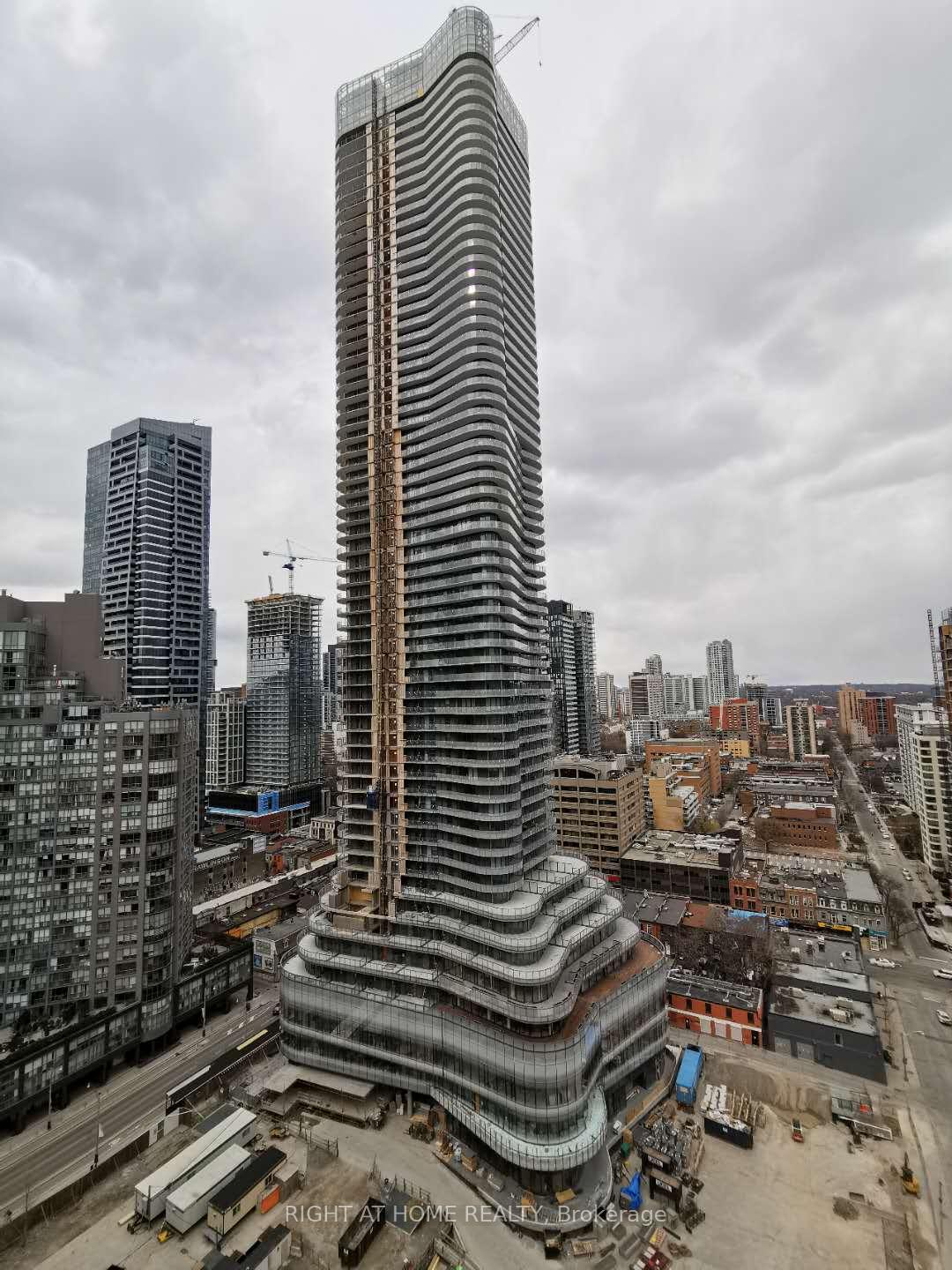 11-wellesley-street-w-toronto-toronto-ontario-c13580822