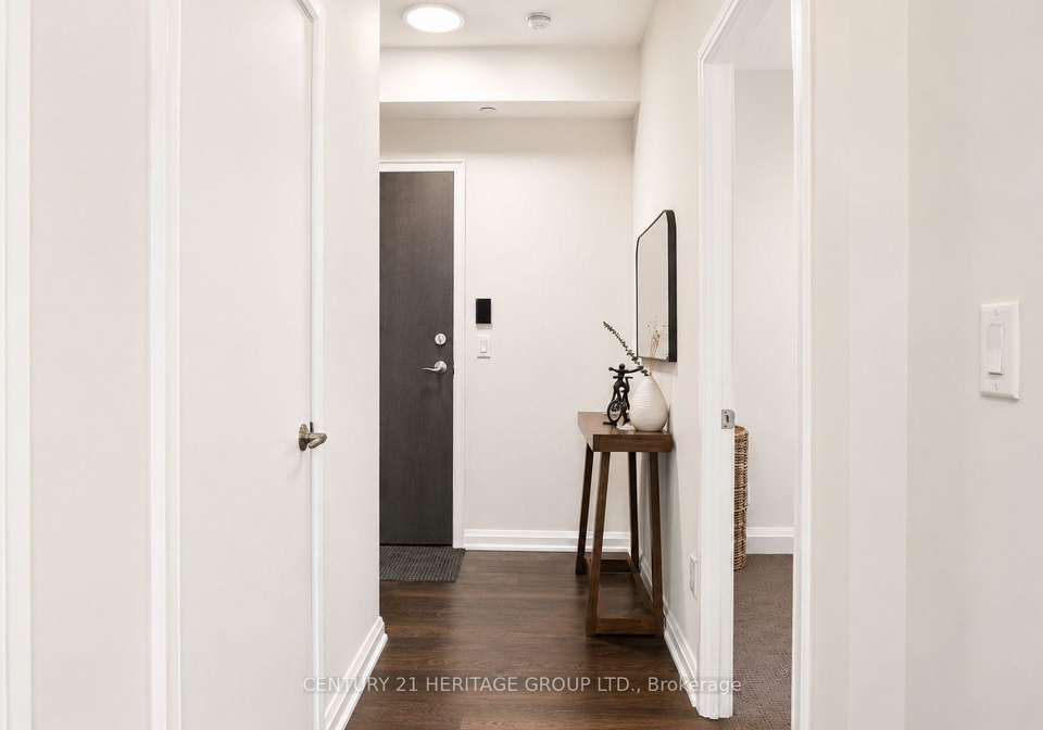 11-bogert-avenue-ne-toronto-toronto-ontario-c13580842