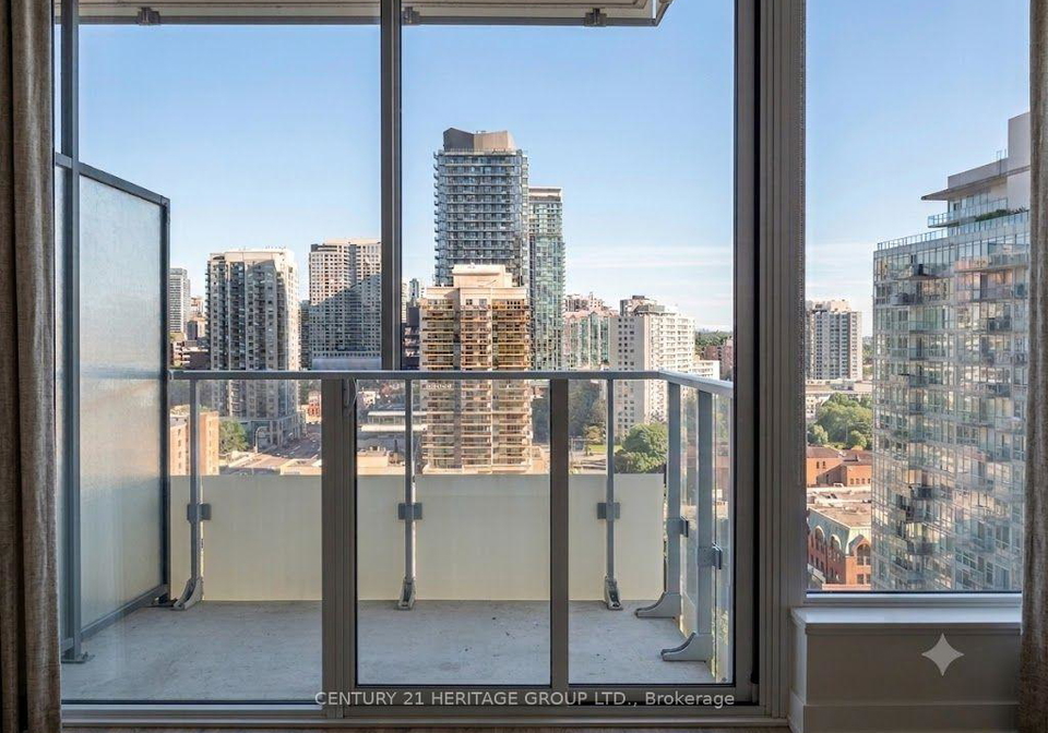 75-canterbury-place-toronto-toronto-ontario-c13580900