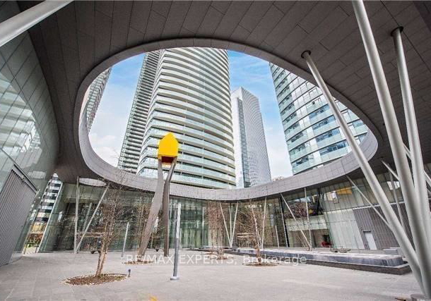 12-york-street-toronto-toronto-ontario-c13581048