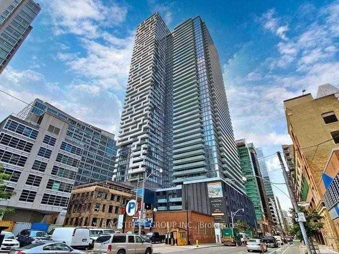 25-richmond-street-toronto-toronto-ontario-c13581082