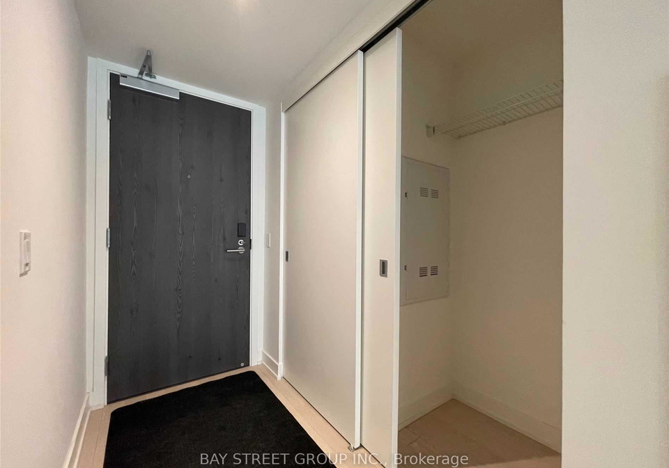 25-richmond-street-toronto-toronto-ontario-c13581082