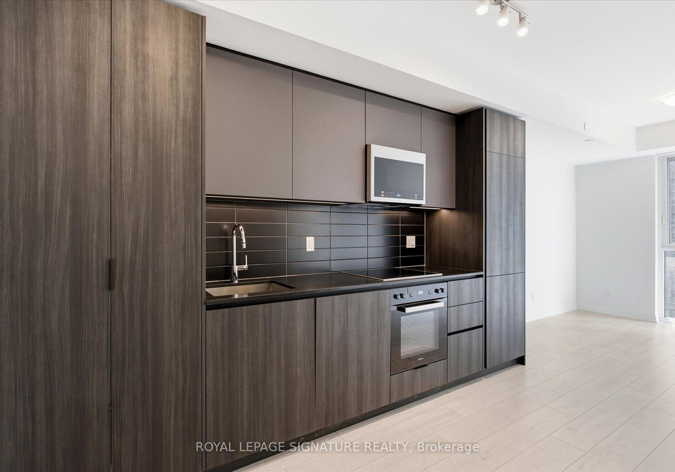 400-king-street-w-toronto-toronto-ontario-c13581204