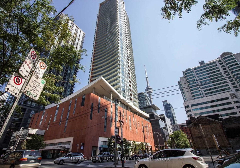 21-widmer-street-toronto-toronto-ontario-c13581208