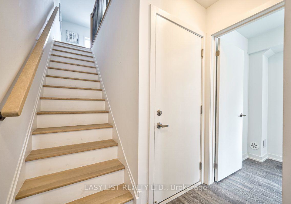 27-spruce-pines-crescent-toronto-north-york-ontario-c13581234