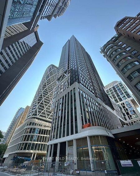 238-simcoe-street-toronto-toronto-ontario-c13581302