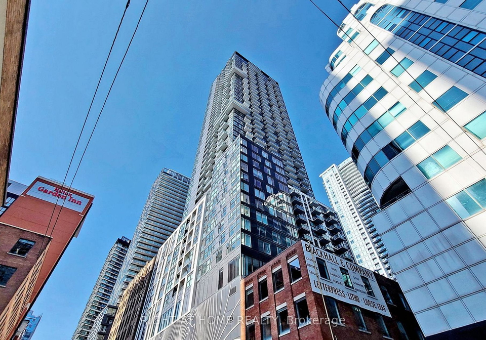 87-peter-street-toronto-toronto-ontario-c13581468