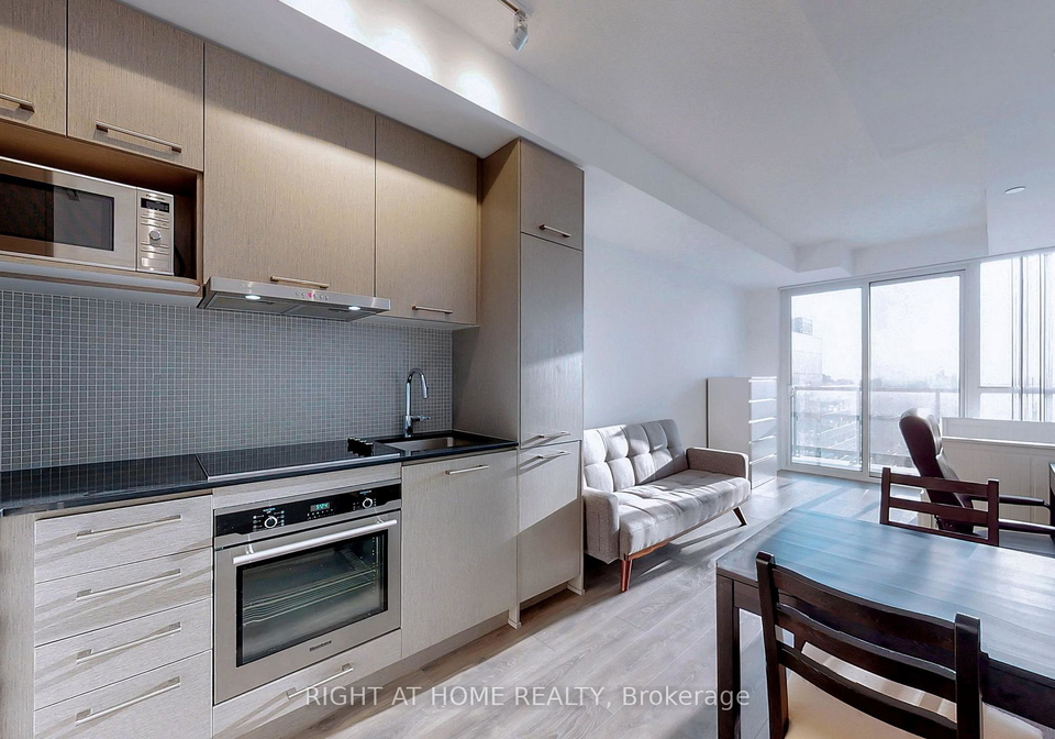87-peter-street-toronto-toronto-ontario-c13581468