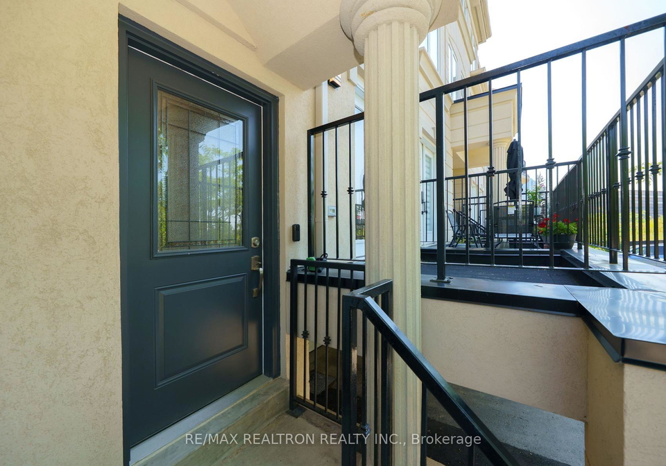 222-david-dunlap-circle-toronto-north-york-ontario-c13581484