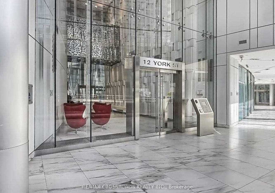 12-york-street-toronto-toronto-ontario-c13581520