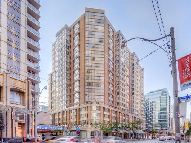 717-bay-street-toronto-toronto-ontario-c13582078