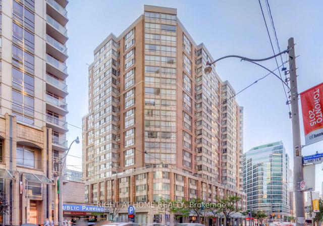717-bay-street-toronto-toronto-ontario-c13582078