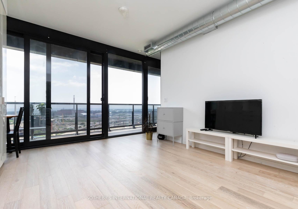 170-bayview-avenue-toronto-toronto-ontario-c13582136