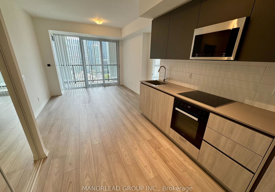 400-king-street-w-toronto-toronto-ontario-c13582190