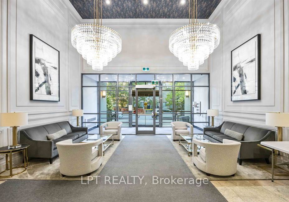 35-hollywood-avenue-toronto-north-york-ontario-c13582236