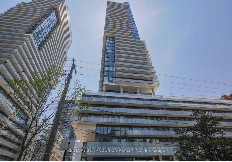 161-roehampton-avenue-toronto-toronto-ontario-c13582248