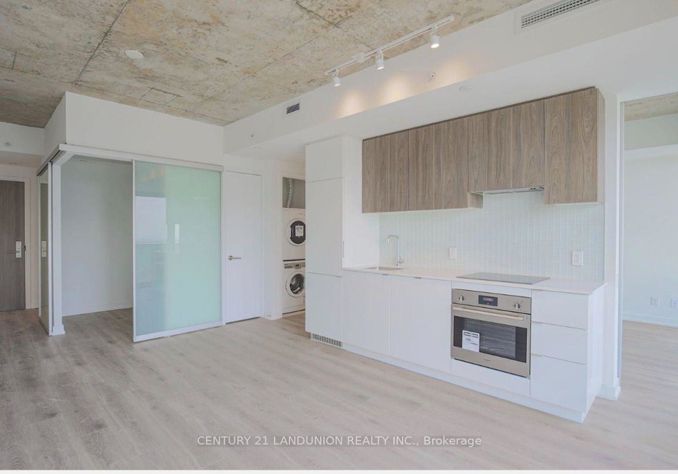 161-roehampton-avenue-toronto-toronto-ontario-c13582248