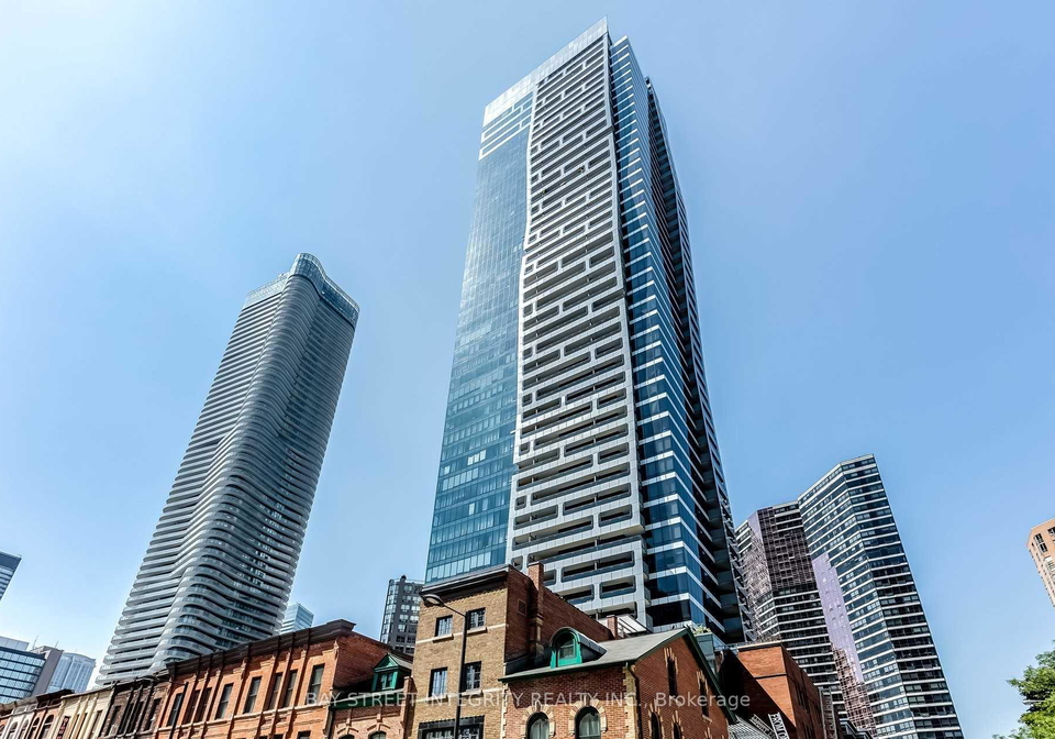 5-st-joseph-street-toronto-toronto-ontario-c13582296