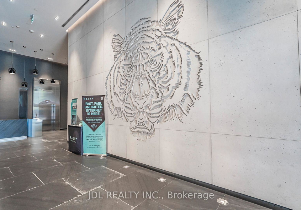 28-wellesley-street-e-toronto-toronto-ontario-c13582316