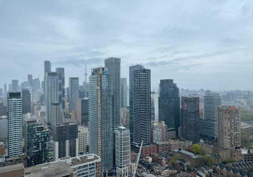 45-charles-street-e-toronto-toronto-ontario-c13582336