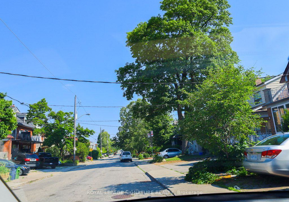 111-northcliffe-boulevard-toronto-toronto-ontario-c13582508